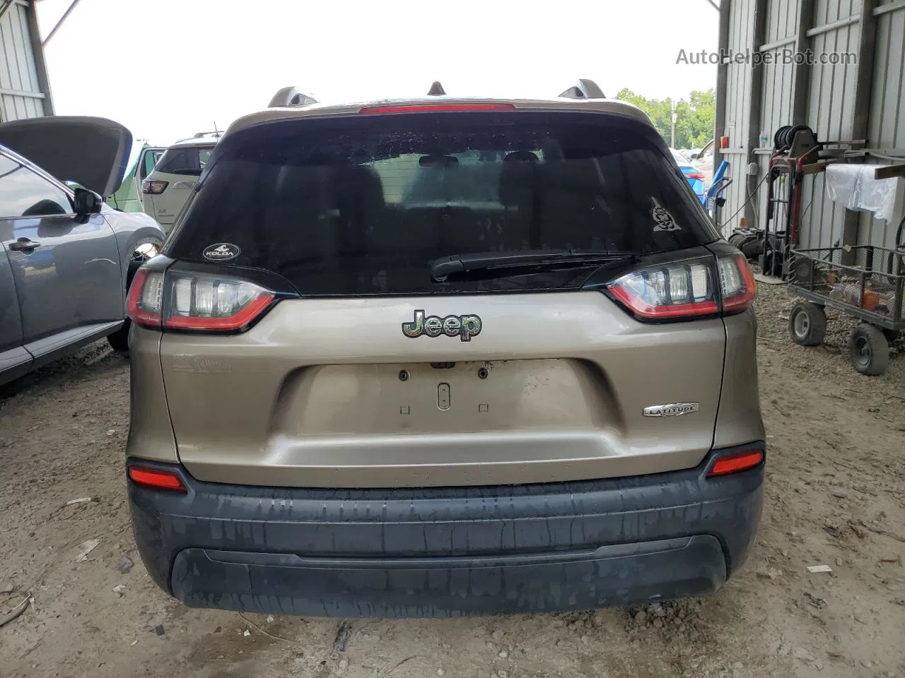 2019 Jeep Cherokee Latitude Gray vin: 1C4PJLCB0KD360326