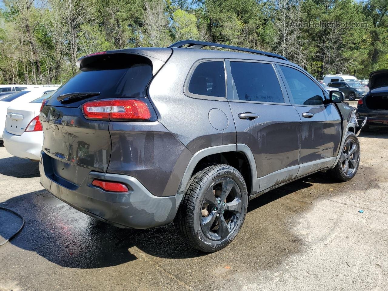 2015 Jeep Cherokee Latitude Gray vin: 1C4PJLCB1FW723467