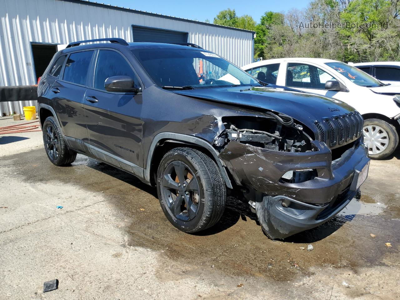 2015 Jeep Cherokee Latitude Gray vin: 1C4PJLCB1FW723467