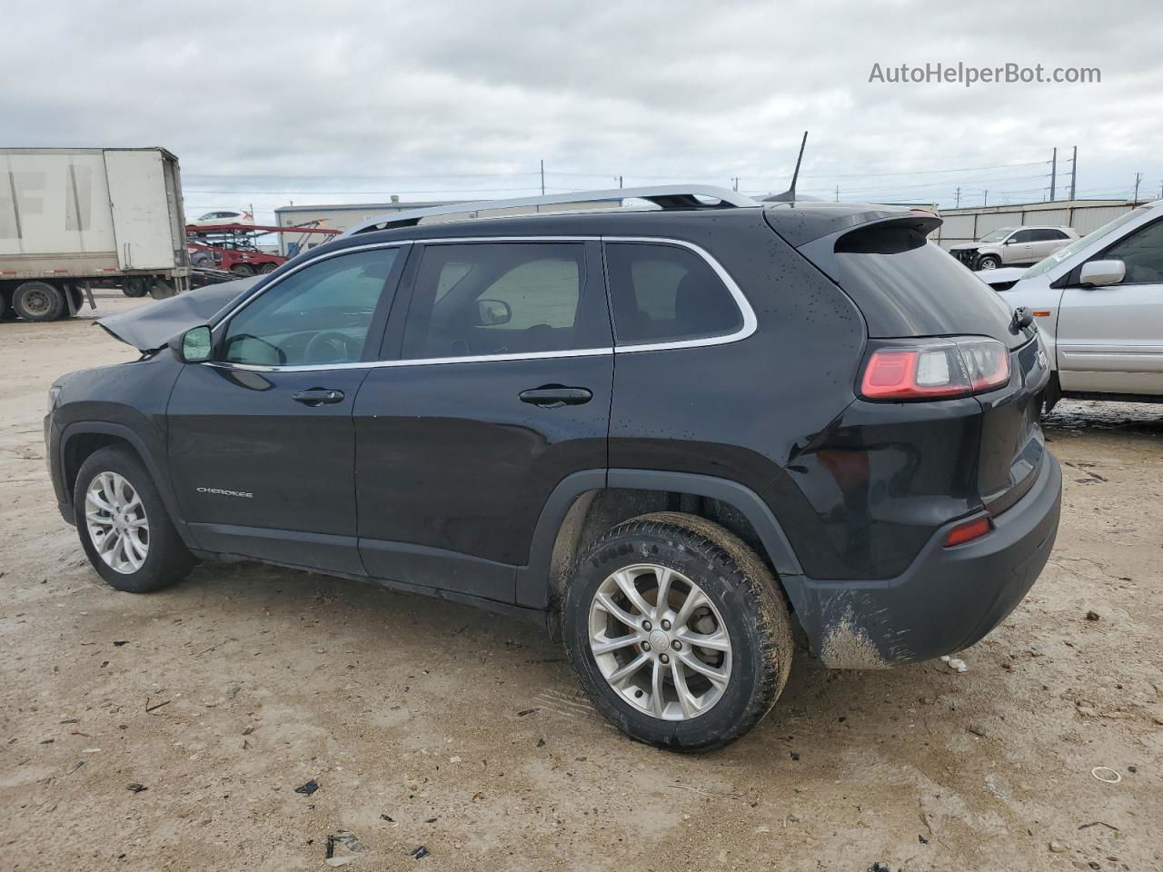 2019 Jeep Cherokee Latitude Черный vin: 1C4PJLCB1KD114725