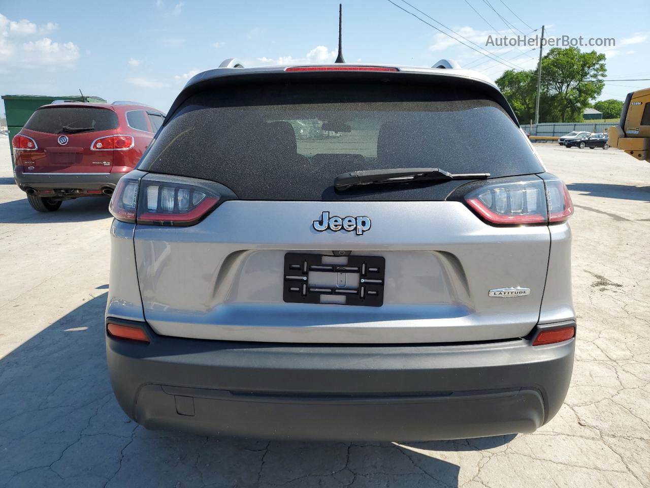 2019 Jeep Cherokee Latitude Серебряный vin: 1C4PJLCB1KD327237