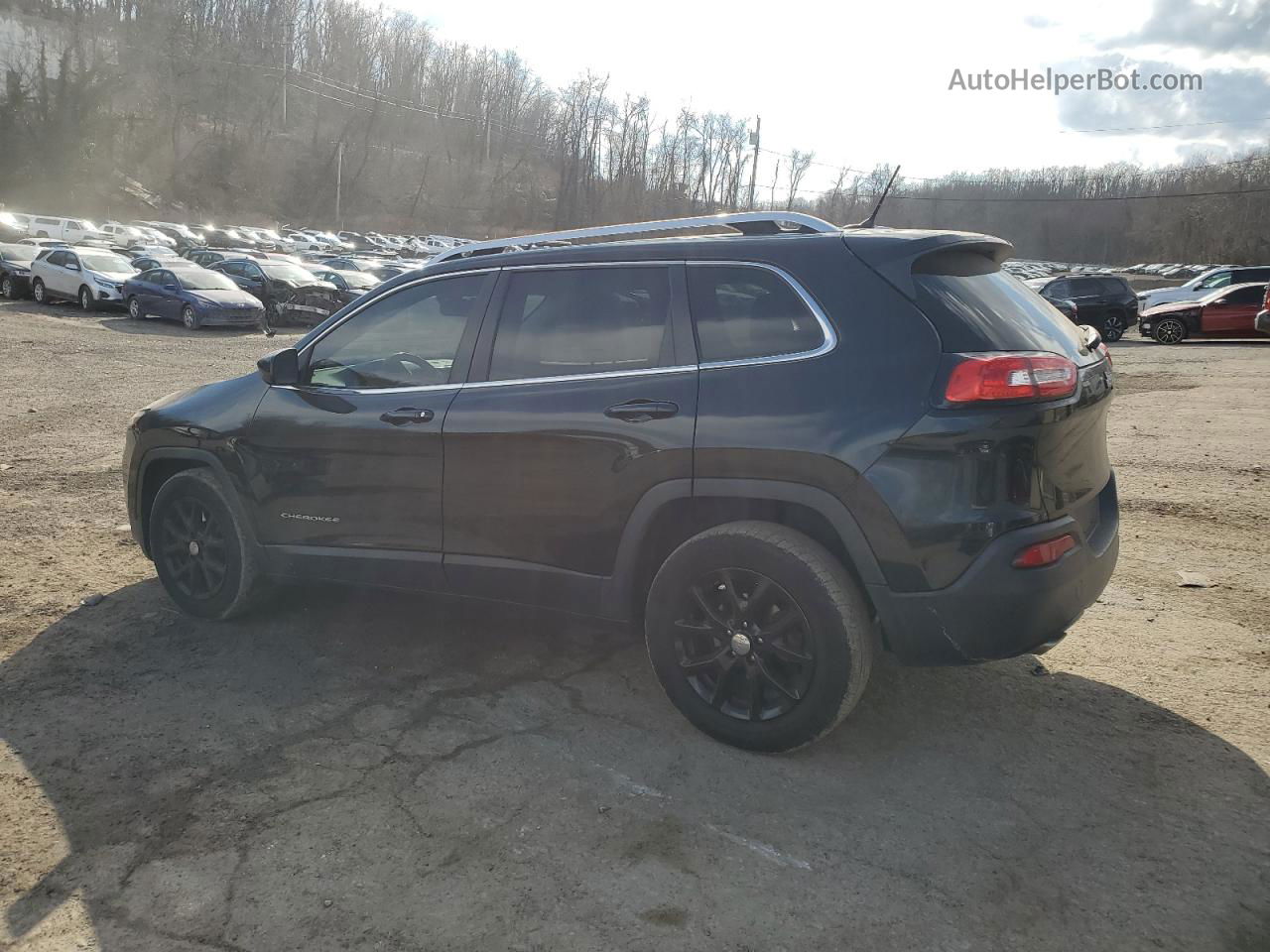 2014 Jeep Cherokee Latitude Черный vin: 1C4PJLCB2EW140016