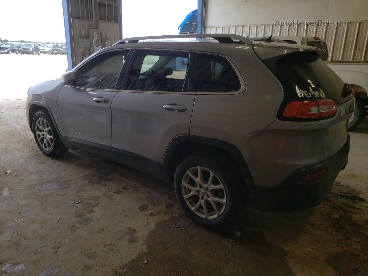 2014 Jeep Cherokee Latitude Gray vin: 1C4PJLCB2EW245042