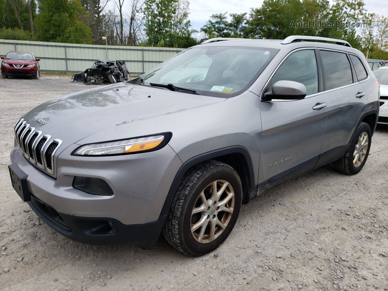 2015 Jeep Cherokee Latitude Silver vin: 1C4PJLCB2FW771253