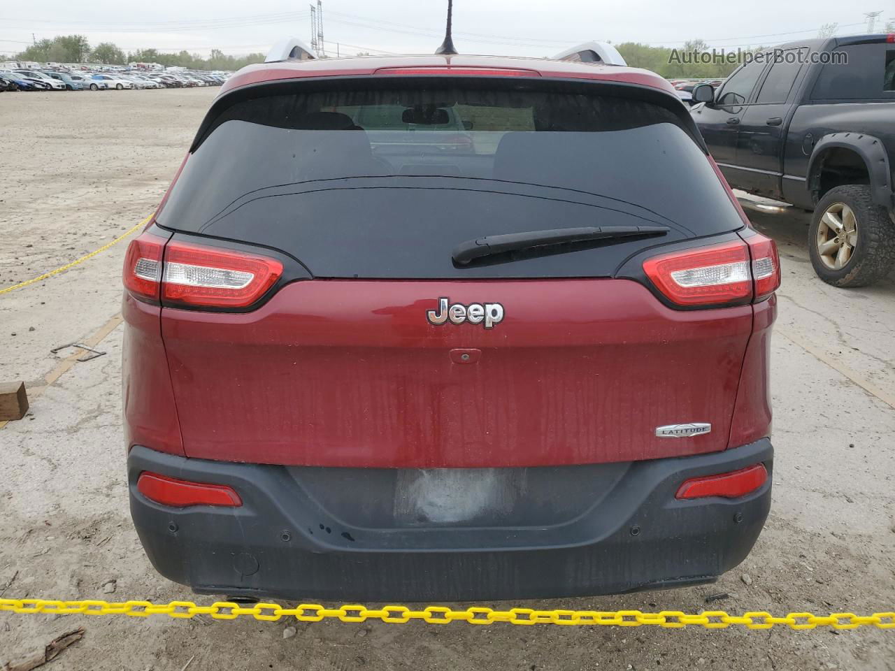 2016 Jeep Cherokee Latitude Red vin: 1C4PJLCB2GW114020