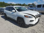 2016 Jeep Cherokee Latitude White vin: 1C4PJLCB2GW127009