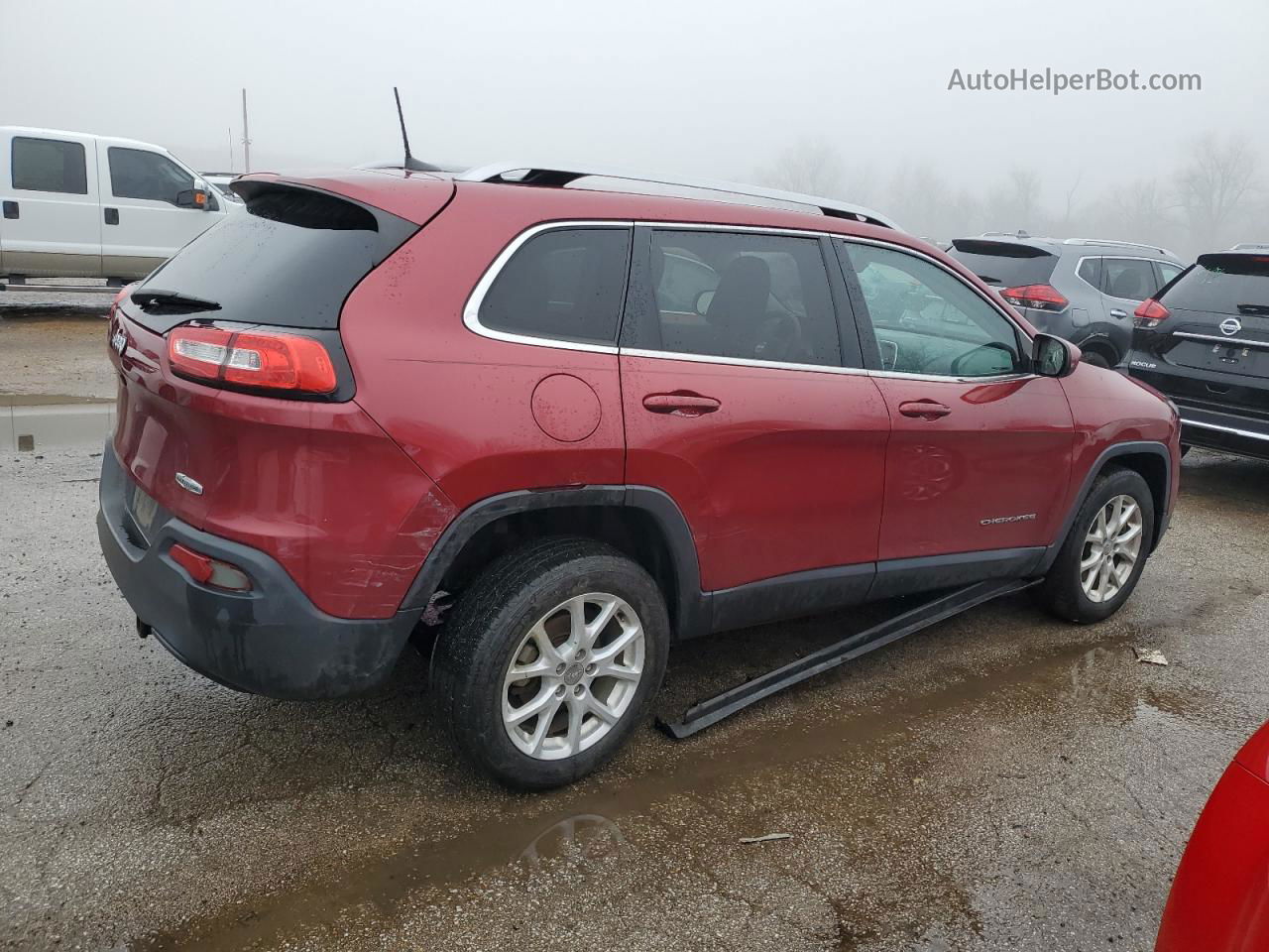 2016 Jeep Cherokee Latitude Красный vin: 1C4PJLCB2GW284197