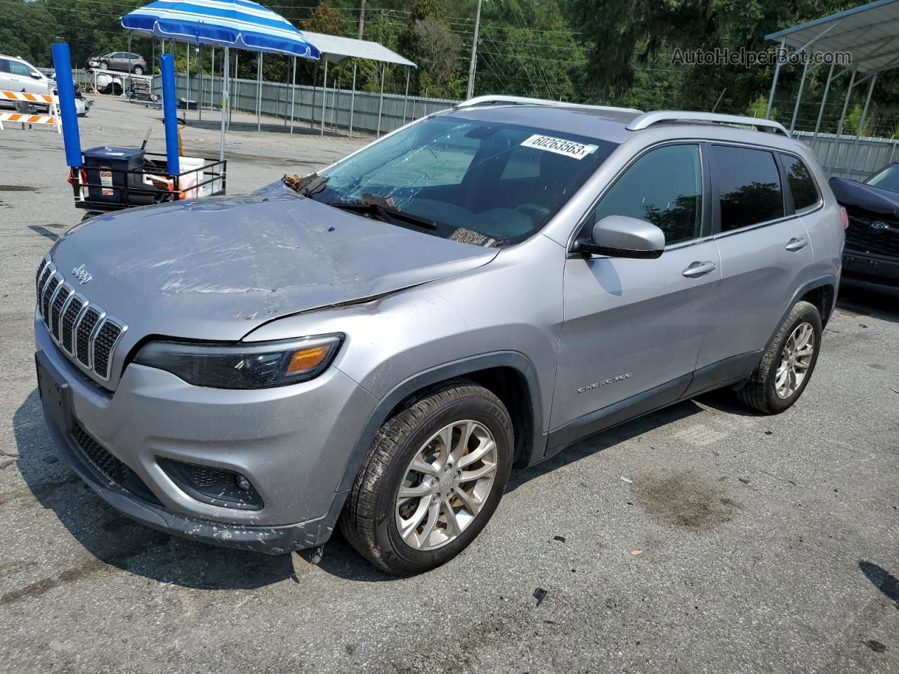 2019 Jeep Cherokee Latitude Silver vin: 1C4PJLCB2KD297441