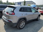 2019 Jeep Cherokee Latitude Silver vin: 1C4PJLCB2KD297441