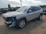 2021 Jeep Cherokee Latitude Silver vin: 1C4PJLCB2MD163788