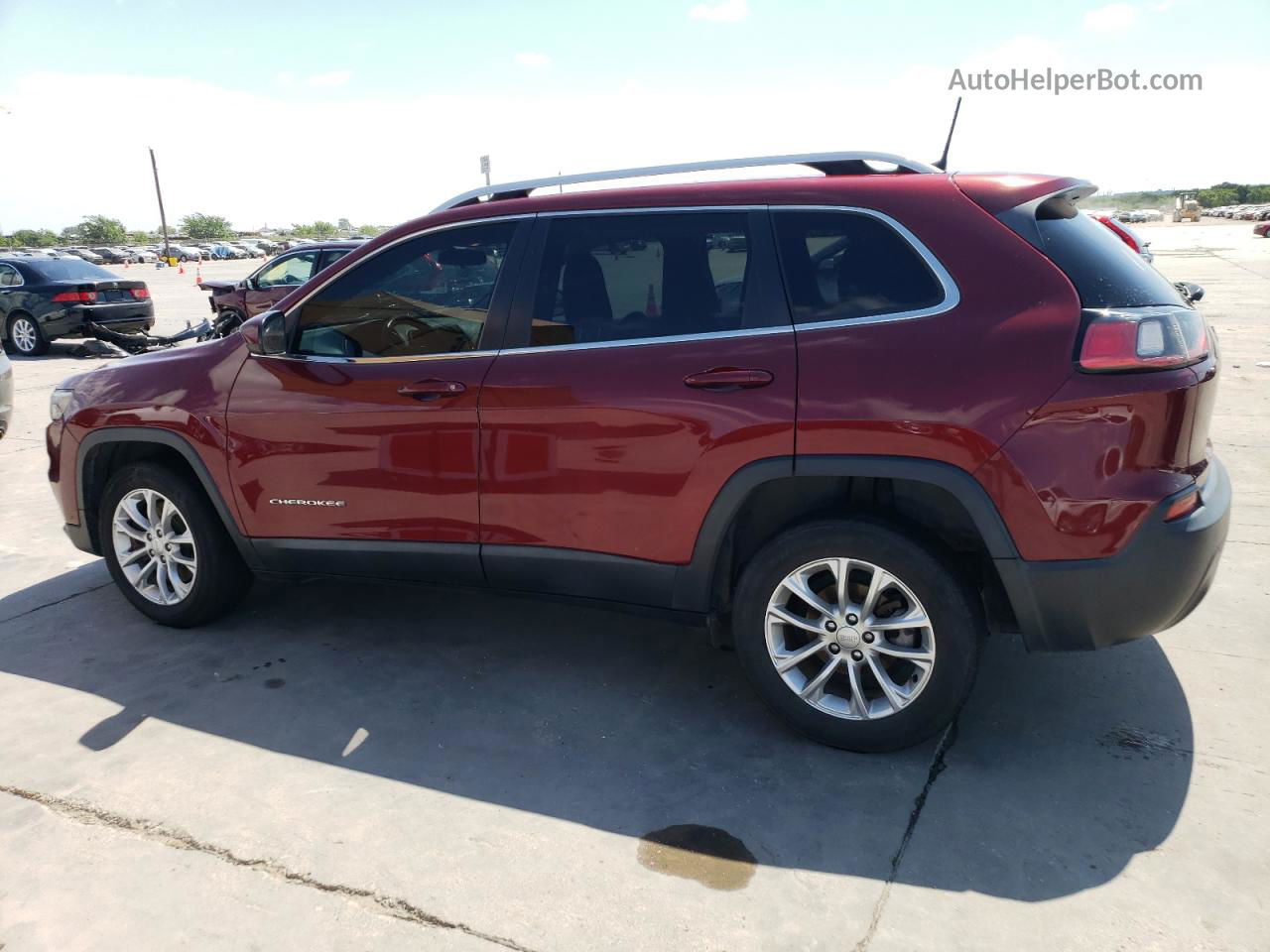 2019 Jeep Cherokee Latitude Red vin: 1C4PJLCB3KD290336