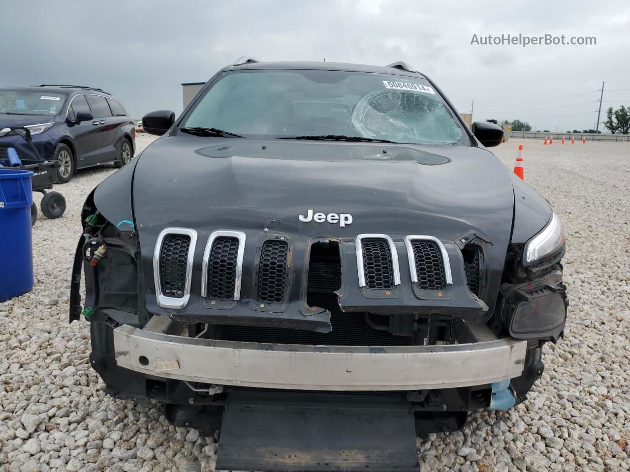 2015 Jeep Cherokee Latitude Черный vin: 1C4PJLCB4FW694188