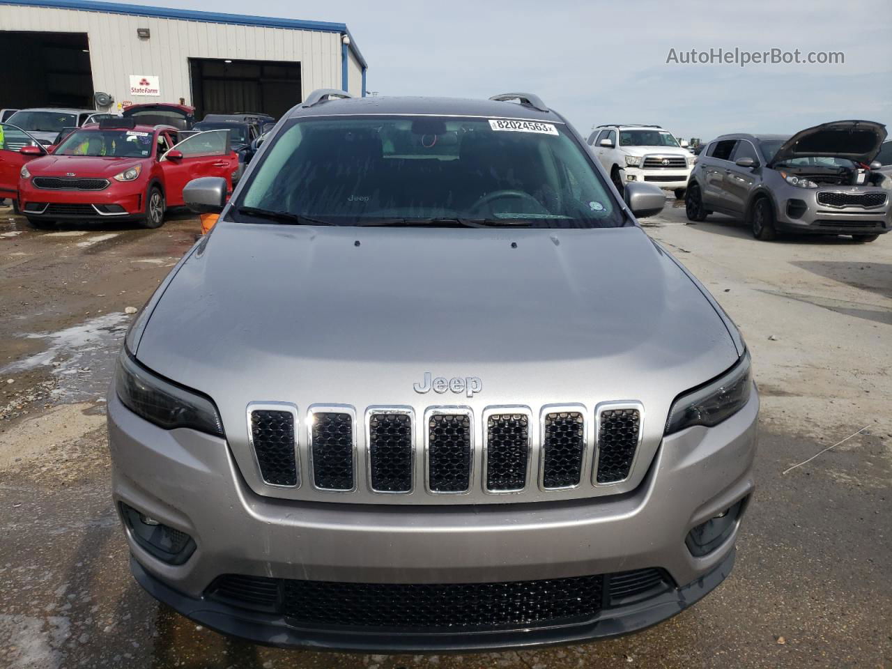 2019 Jeep Cherokee Latitude Серебряный vin: 1C4PJLCB4KD143376