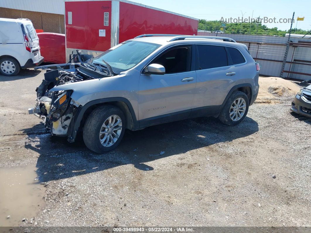 2019 Jeep Cherokee Latitude Fwd Silver vin: 1C4PJLCB4KD247334