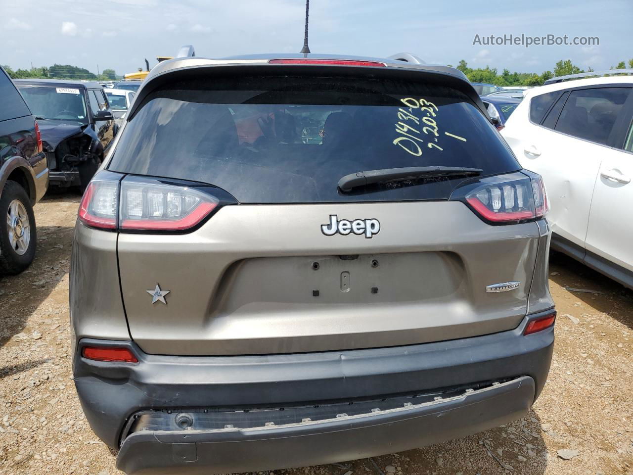 2021 Jeep Cherokee Latitude Серый vin: 1C4PJLCB4MD169477