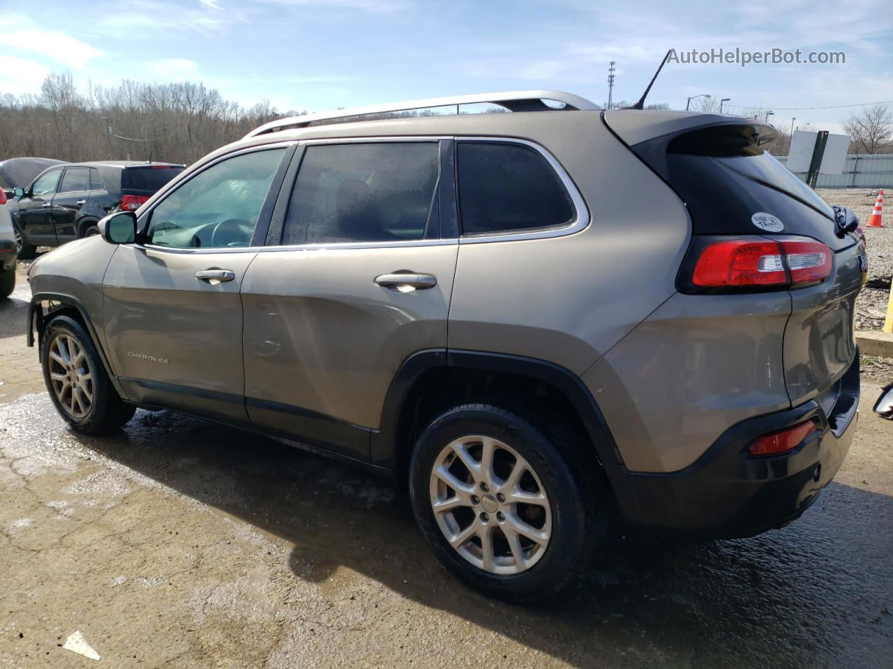 2016 Jeep Cherokee Latitude Tan vin: 1C4PJLCB5GW288289