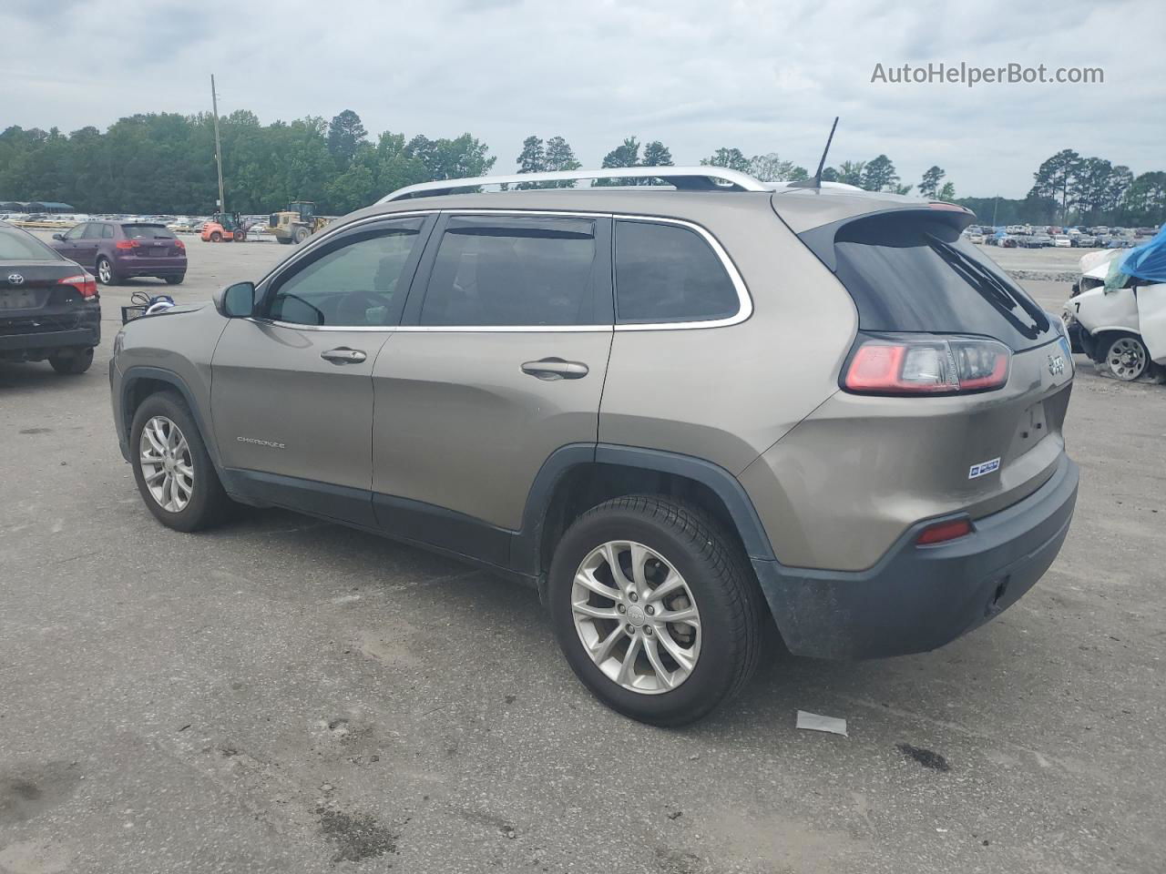 2019 Jeep Cherokee Latitude Tan vin: 1C4PJLCB5KD109091