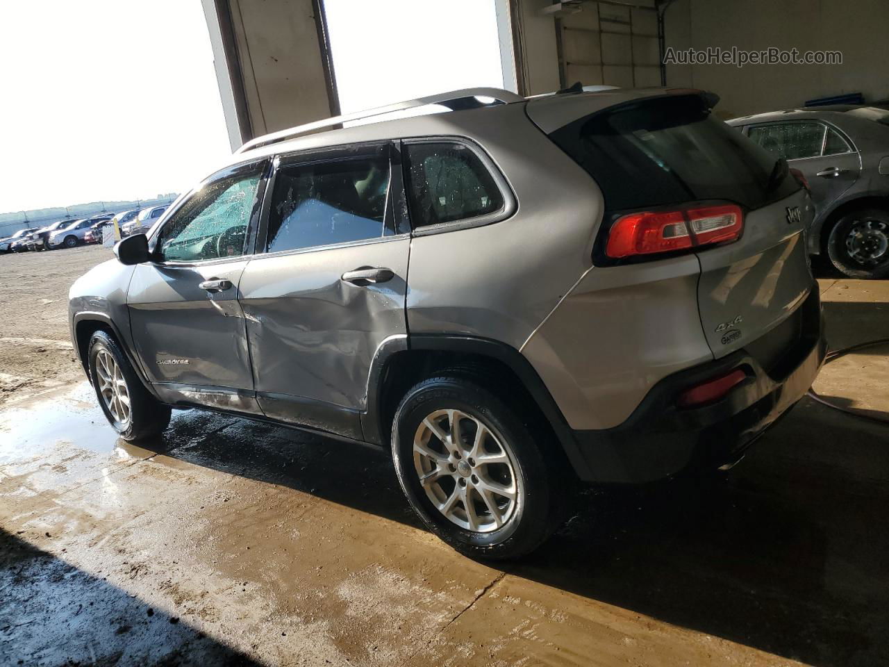 2014 Jeep Cherokee Latitude Gray vin: 1C4PJLCB6EW205739