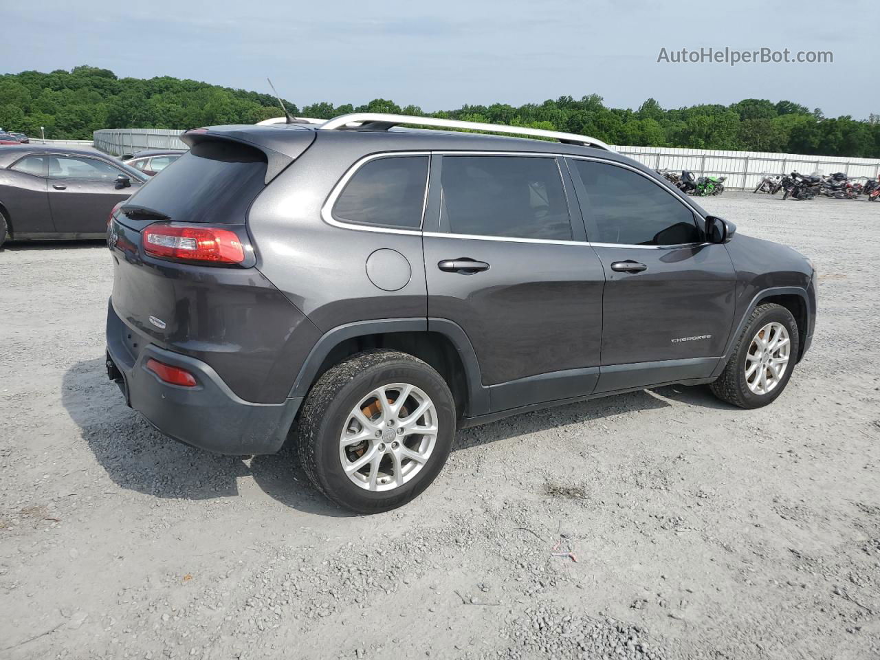 2015 Jeep Cherokee Latitude Gray vin: 1C4PJLCB6FW612431