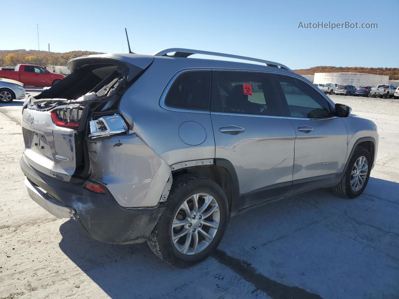 2019 Jeep Cherokee Latitude Gray vin: 1C4PJLCB6KD203156