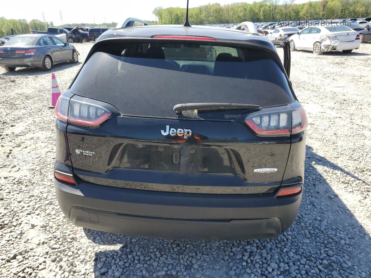 2019 Jeep Cherokee Latitude Black vin: 1C4PJLCB6KD333115