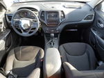 2021 Jeep Cherokee Latitude Серебряный vin: 1C4PJLCB6MD189343