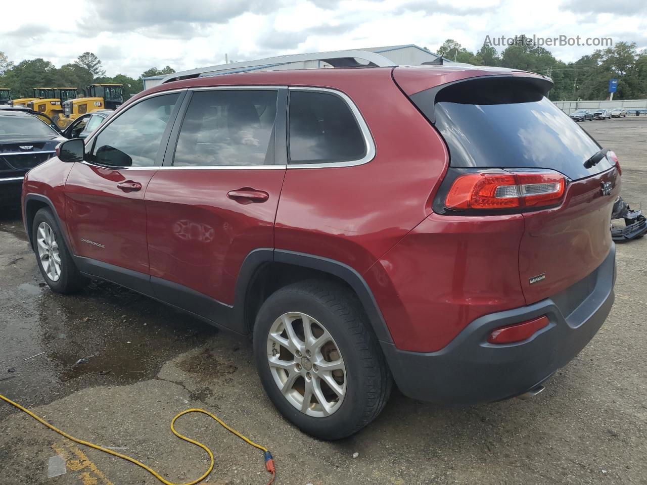 2014 Jeep Cherokee Latitude Red vin: 1C4PJLCB7EW323766