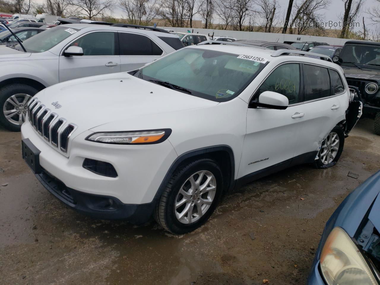 2015 Jeep Cherokee Latitude White vin: 1C4PJLCB7FW791322