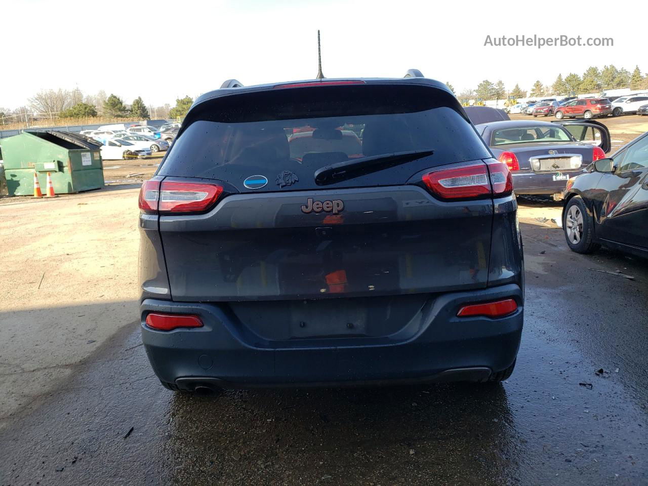 2016 Jeep Cherokee Latitude Gray vin: 1C4PJLCB7GW311751