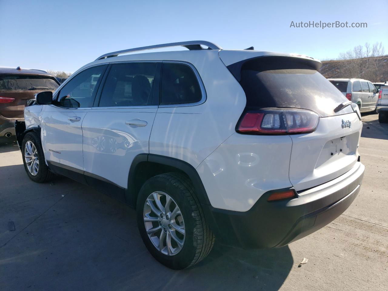 2019 Jeep Cherokee Latitude White vin: 1C4PJLCB8KD172010