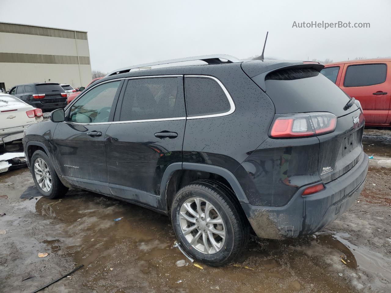 2019 Jeep Cherokee Latitude Черный vin: 1C4PJLCB8KD266209