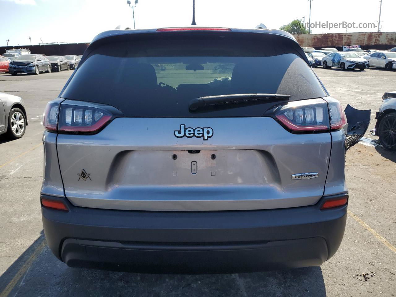 2019 Jeep Cherokee Latitude Gray vin: 1C4PJLCB8KD344603