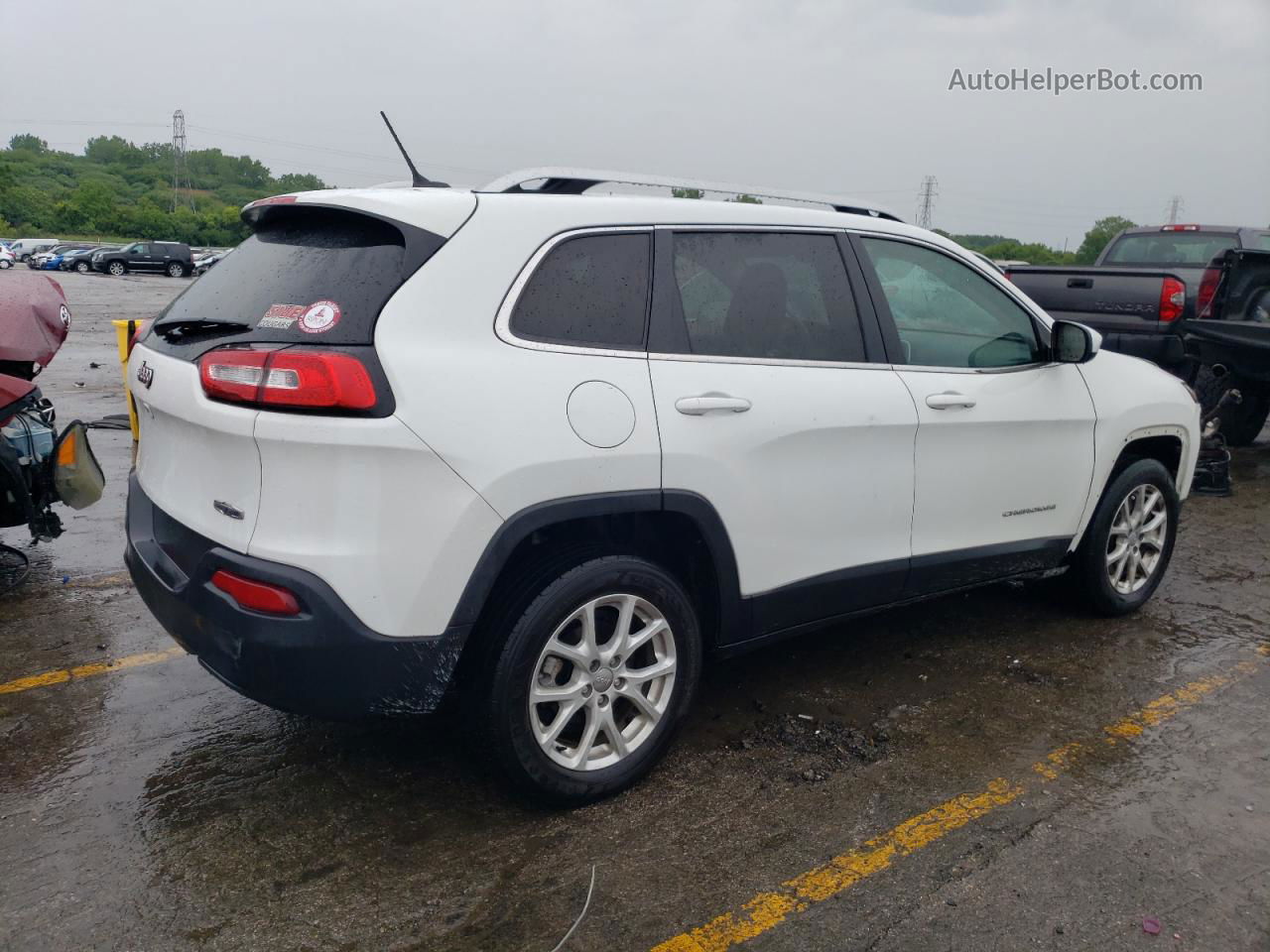 2015 Jeep Cherokee Latitude Белый vin: 1C4PJLCB9FW656665