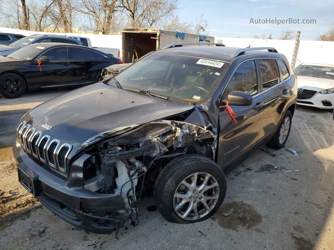 2015 Jeep Cherokee Latitude Серый vin: 1C4PJLCB9FW672137