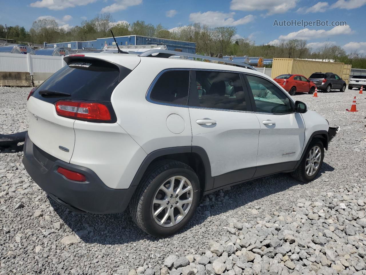 2015 Jeep Cherokee Latitude White vin: 1C4PJLCB9FW759701