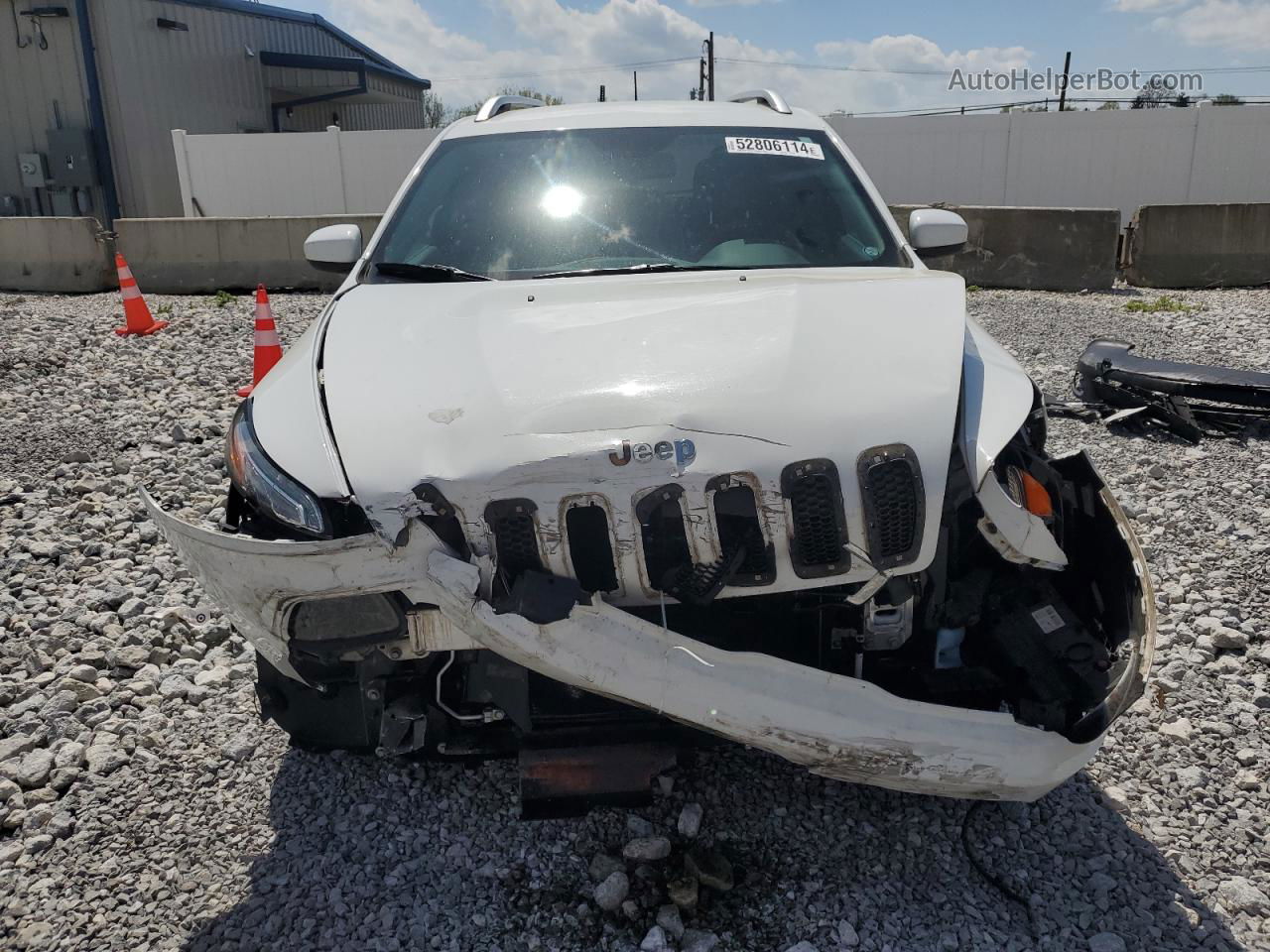 2015 Jeep Cherokee Latitude Белый vin: 1C4PJLCB9FW759701