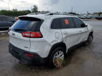 2016 Jeep Cherokee Latitude White vin: 1C4PJLCB9GW149122