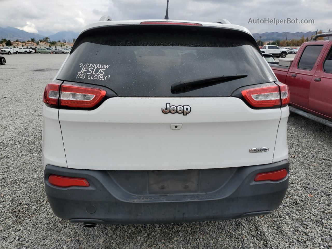 2016 Jeep Cherokee Latitude Белый vin: 1C4PJLCB9GW234378