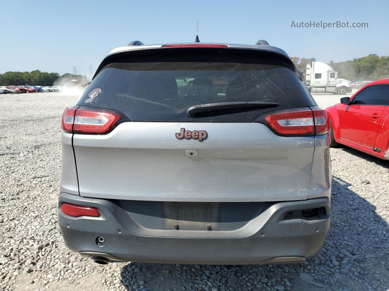 2016 Jeep Cherokee Latitude Gray vin: 1C4PJLCB9GW247440