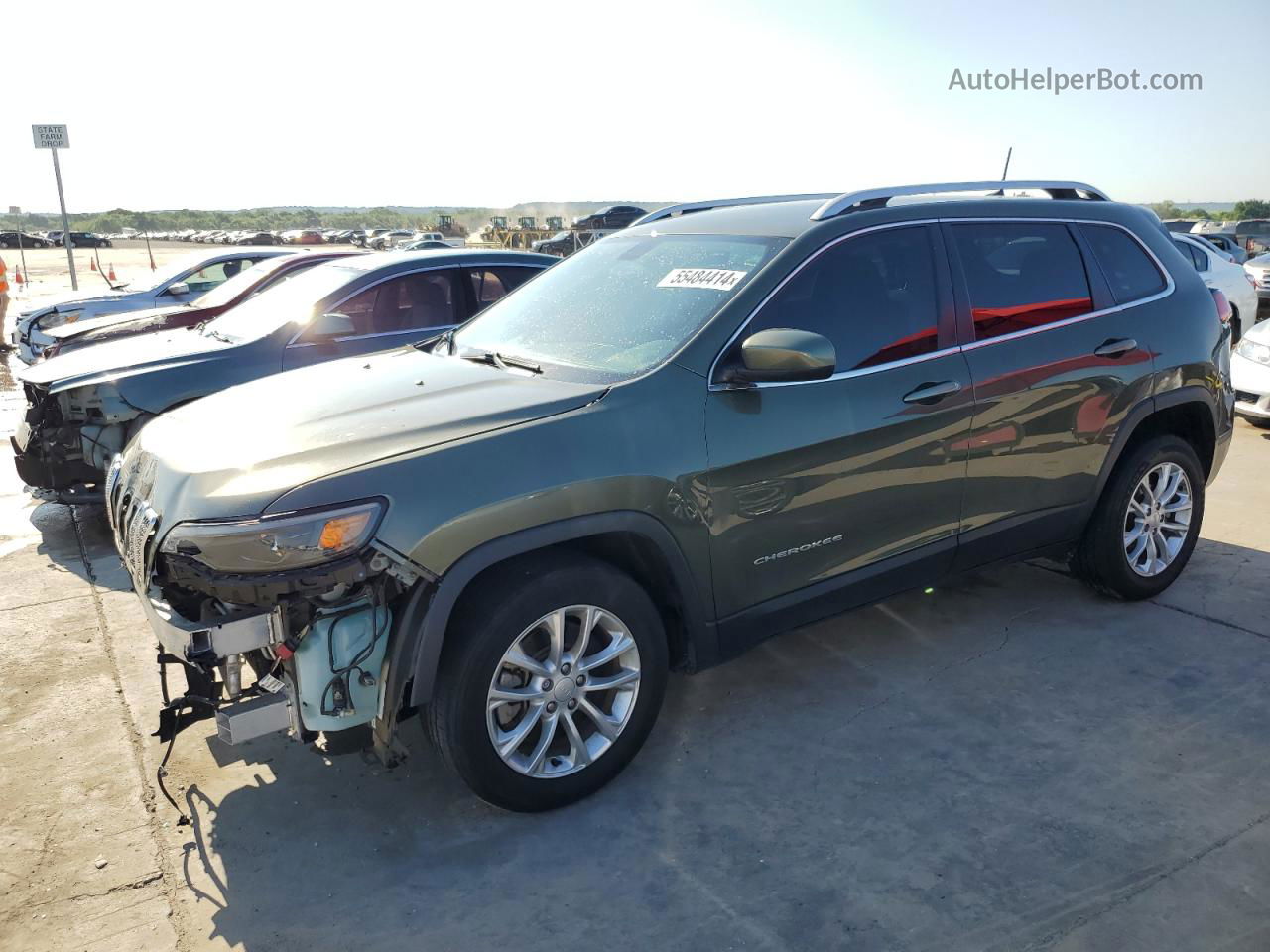 2019 Jeep Cherokee Latitude Green vin: 1C4PJLCB9KD193450