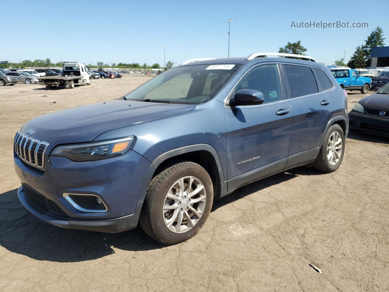 2019 Jeep Cherokee Latitude Blue vin: 1C4PJLCB9KD366609