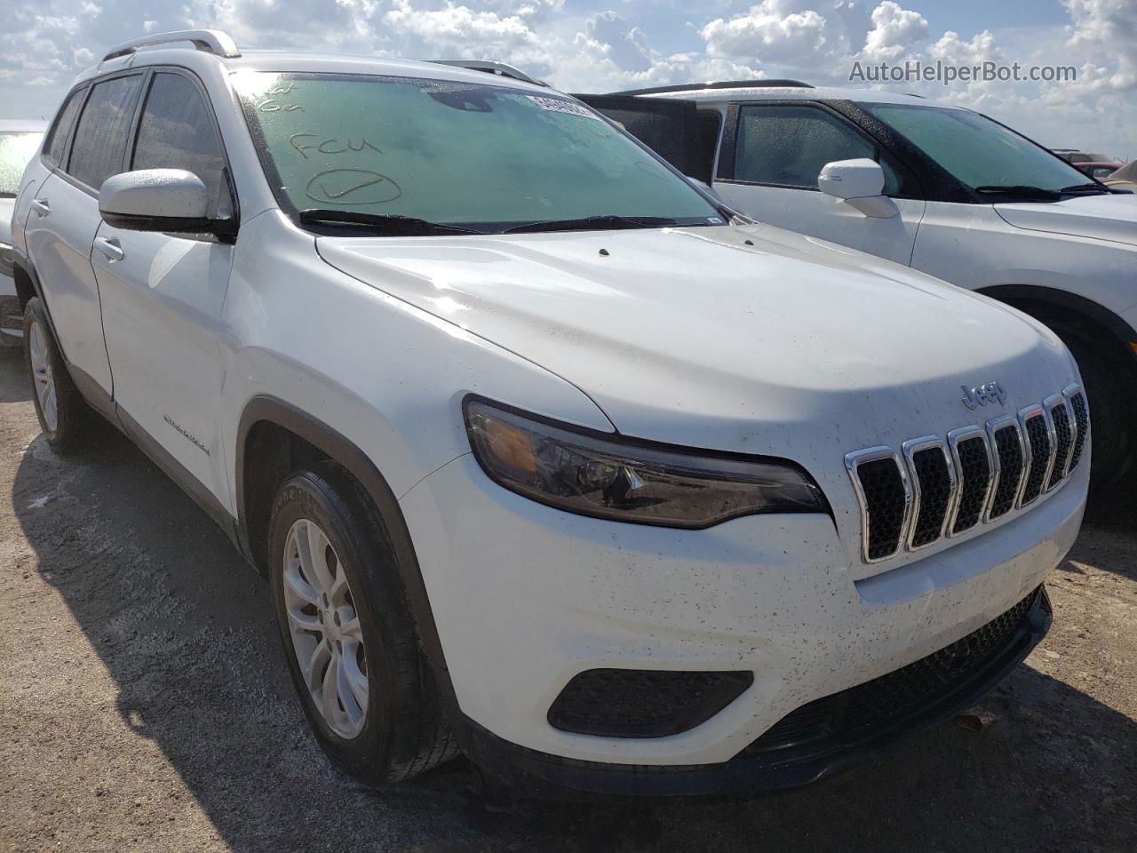 2021 Jeep Cherokee Latitude White vin: 1C4PJLCB9MD112711