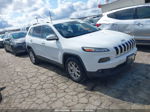 2014 Jeep Cherokee Latitude White vin: 1C4PJLCBXEW122850