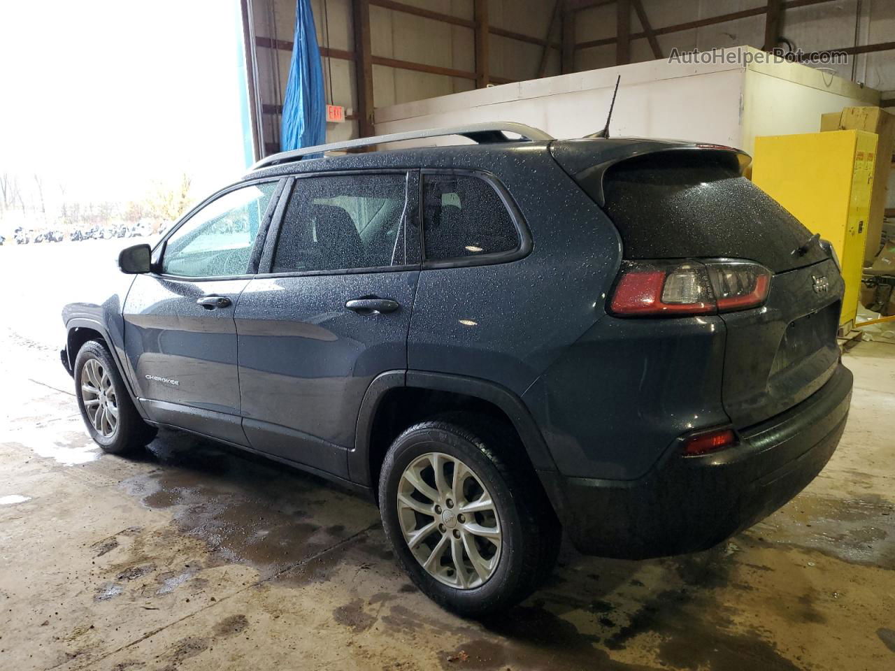 2021 Jeep Cherokee Latitude Gray vin: 1C4PJLCBXMD165062