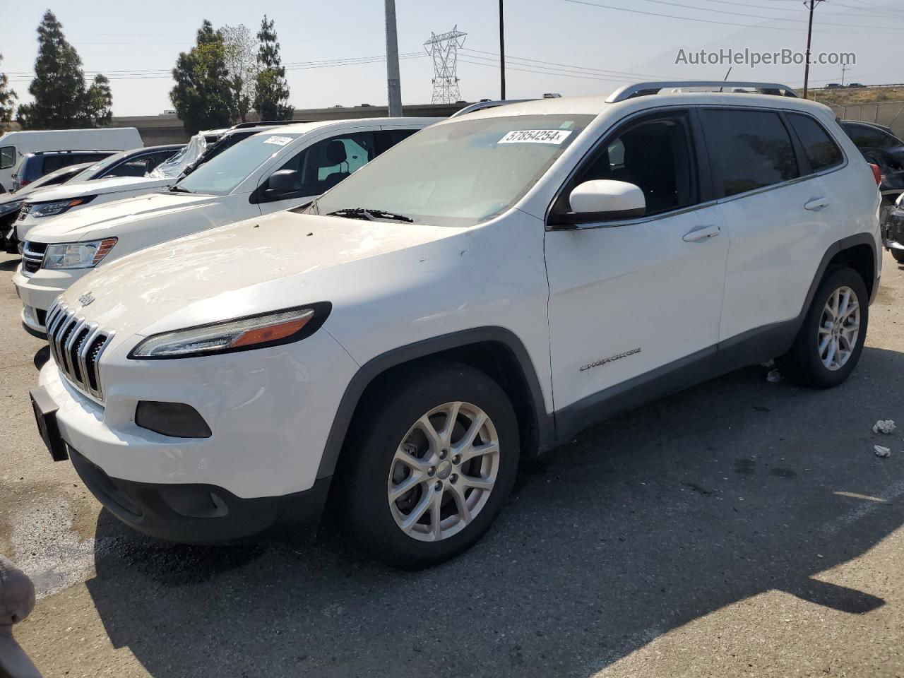 2014 Jeep Cherokee Latitude White vin: 1C4PJLCS1EW115415