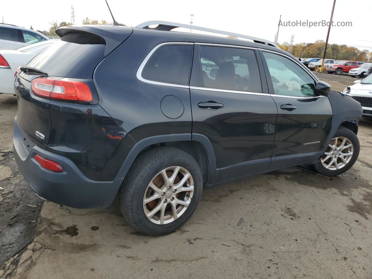 2014 Jeep Cherokee Latitude Черный vin: 1C4PJLCS1EW311760