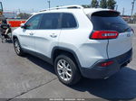 2015 Jeep Cherokee Latitude White vin: 1C4PJLCS1FW517341