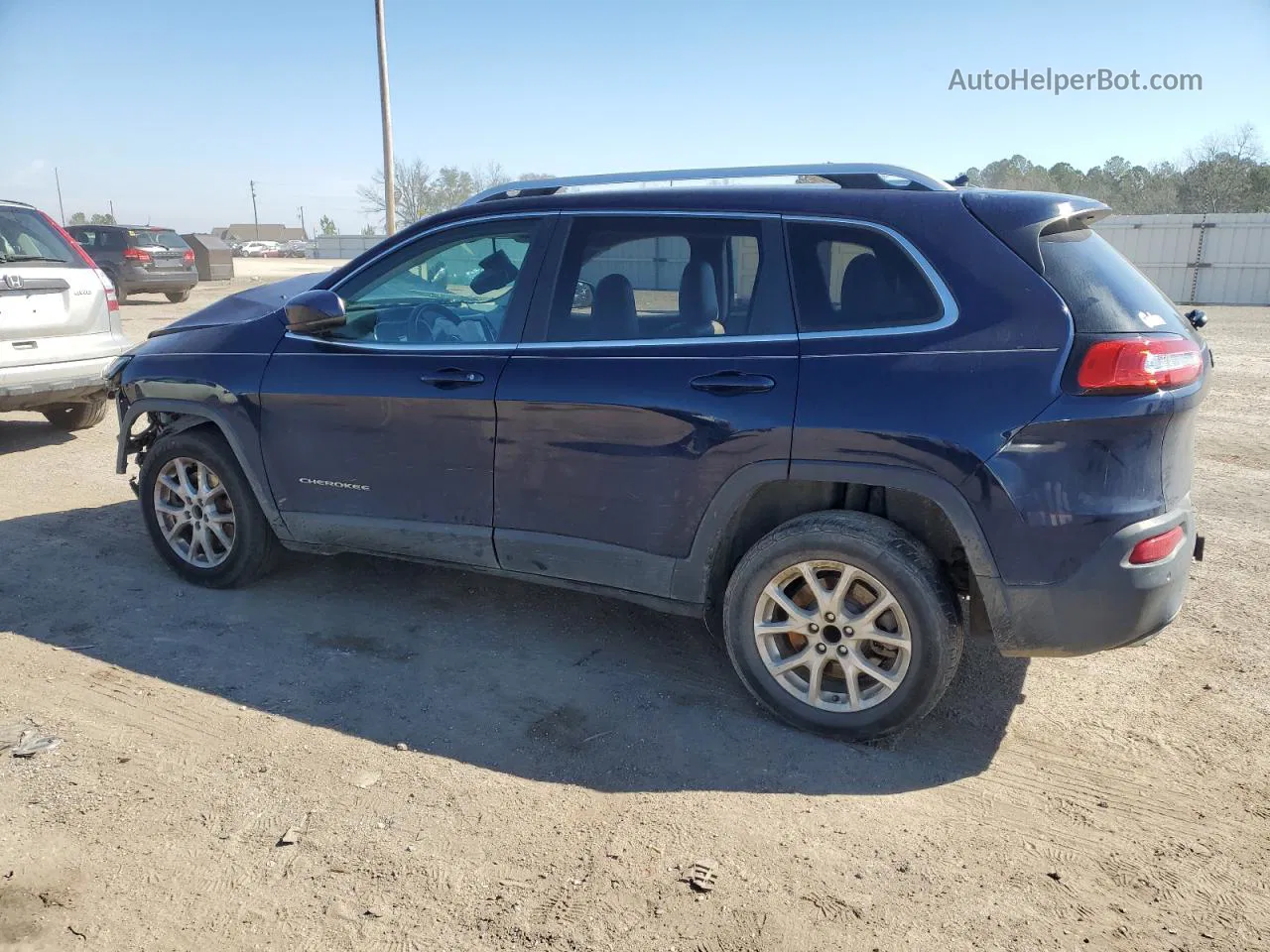 2015 Jeep Cherokee Latitude Синий vin: 1C4PJLCS1FW711786