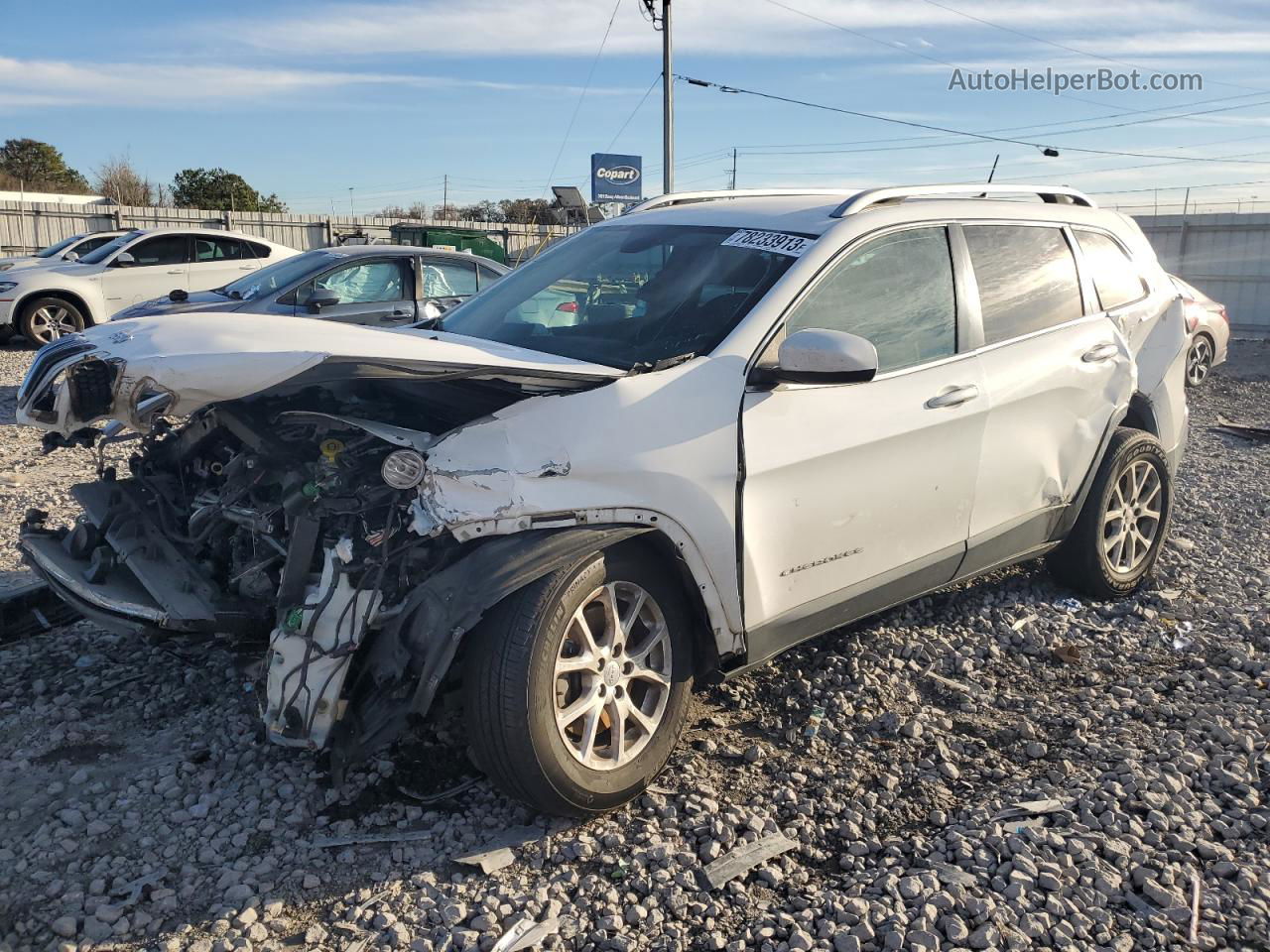 2014 Jeep Cherokee Latitude White vin: 1C4PJLCS2EW106190