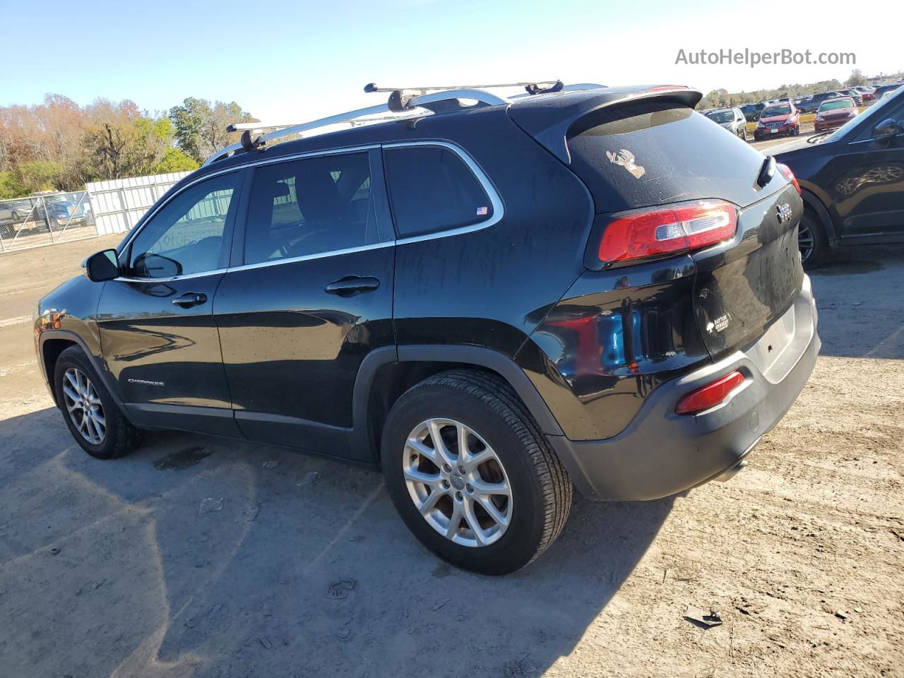 2014 Jeep Cherokee Latitude Black vin: 1C4PJLCS3EW103069